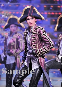 十輝いりす 舞台写真／星組東京公演『眠らない男・ナポレオン ―愛と栄光の涯（はて）に―』