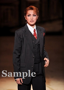 七海ひろき 舞台写真／宙組中日劇場公演『ロバート・キャパ　魂の記録』『シトラスの風II』