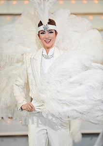 七海ひろき 舞台写真／宙組中日劇場公演『ロバート・キャパ　魂の記録』『シトラスの風II』