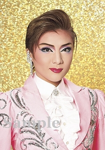 鳳月 杏 スチール写真／月組公演『宝塚をどり』『明日への指針 ―センチュリー号の航海日誌―』『TAKARAZUKA 花詩集100!!』