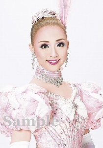 愛加 あゆ スチール写真／月組大劇場公演『宝塚をどり』『明日への指針 ―センチュリー号の航海日誌―』『TAKARAZUKA 花詩集100!!』