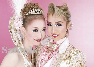 龍・愛希 ２Lスチール／月組公演『宝塚をどり』『明日への指針 ―センチュリー号の航海日誌―』『TAKARAZUKA 花詩集100!!』