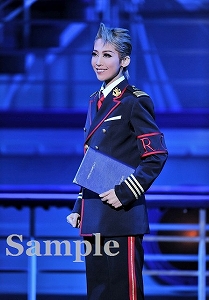 龍 真咲 舞台写真／月組大劇場公演『宝塚をどり』『明日への指針 ―センチュリー号の航海日誌―』『TAKARAZUKA 花詩集100!!』