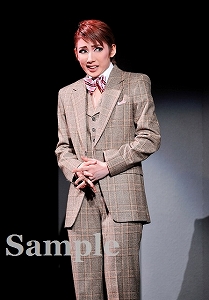 沙央 くらま 舞台写真／月組大劇場公演『宝塚をどり』『明日への指針 ―センチュリー号の航海日誌―』『TAKARAZUKA 花詩集100!!』