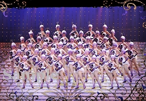 第100期生 舞台写真／月組大劇場公演『宝塚をどり』『明日への