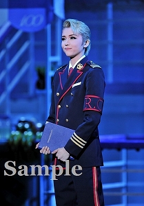 暁 千星 舞台写真／月組新人公演『明日への指針 ―センチュリー号の航海日誌―』『TAKARAZUKA 花詩集100!!』