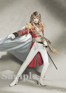 凰稀かなめ ２Lスチール／宙組公演『ベルサイユのばら ―オスカル編―』