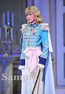凰稀かなめ 舞台写真／宙組大劇場公演『ベルサイユのばら ―オスカル編―』
