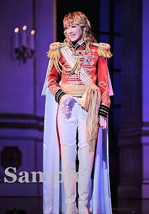 凰稀かなめ 舞台写真／宙組大劇場公演『ベルサイユのばら ―オスカル編―』