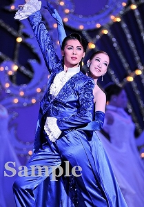 緒月・伶美 舞台写真／宙組大劇場公演『ベルサイユのばら ―オスカル編―』