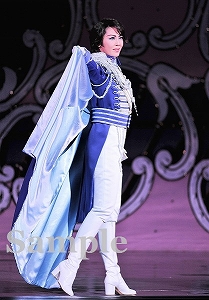 緒月遠麻 役替わり舞台写真／宙組大劇場公演『ベルサイユのばら ―オスカル編―』