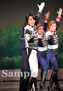 緒月遠麻 役替わり舞台写真／宙組大劇場公演『ベルサイユのばら ―オスカル編―』