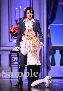 凰稀・緒月 役替わり舞台写真／宙組大劇場公演『ベルサイユのばら ―オスカル編―』