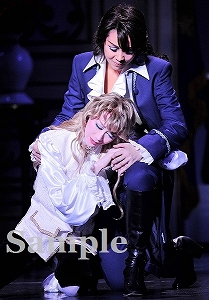 凰稀・緒月 役替わり舞台写真／宙組大劇場公演『ベルサイユのばら ―オスカル編―』