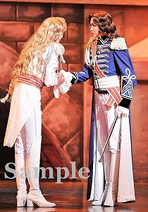 凰稀・朝夏 役替わり舞台写真／宙組大劇場公演『ベルサイユのばら ―オスカル編―』