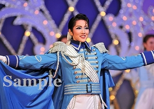 七海ひろき 舞台写真／宙組東京公演『ベルサイユのばら ―オスカル編―』