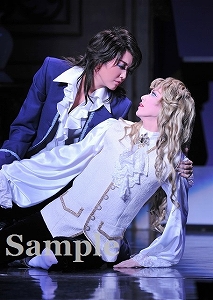 凰稀・朝夏 舞台写真／宙組東京公演『ベルサイユのばら ―オスカル編―』