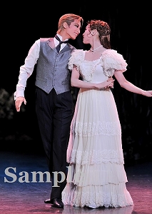 柚香・華耀 舞台写真／花組宝塚バウホール公演『ノクターン ―遠い夏の日の記憶―』