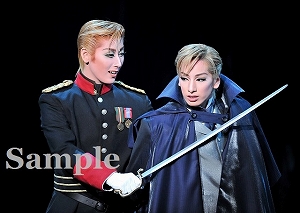 柚香・水美 舞台写真／花組宝塚バウホール公演『ノクターン ―遠い夏の日の記憶―』