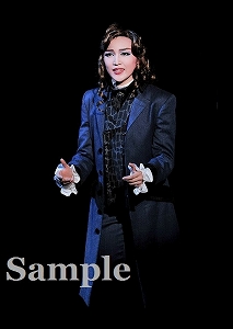 鳳 真由 舞台写真／花組中日劇場公演『ベルサイユのばら ―フェルゼンとマリー・アントワネット編―』