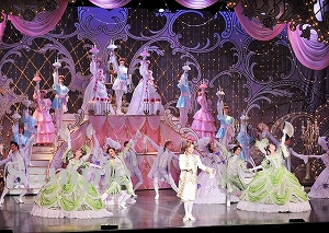 明日海 他 舞台写真／花組中日劇場公演『ベルサイユのばら ―フェルゼンとマリー・アントワネット編―』