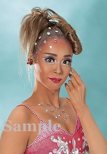 紫月 音寧 スチール写真／星組公演『The Lost Glory ―美しき幻影―』『パッショネイト宝塚！』