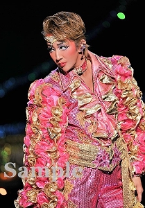 紅 ゆずる 舞台写真／星組大劇場公演『The Lost Glory ―美しき幻影? 』『パッショネイト宝塚！』