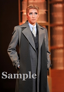 真風涼帆 舞台写真／星組大劇場公演『The Lost Glory ―美しき幻影? 』『パッショネイト宝塚！』