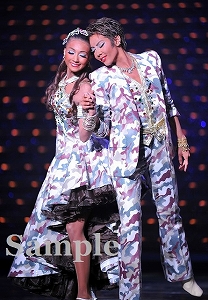 柚希・夢咲 舞台写真／星組大劇場公演『The Lost Glory ―美しき幻影? 』『パッショネイト宝塚！』