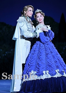 朝夏・実咲 舞台写真／宙組全国ツアー公演『ベルサイユのばら ―フェルゼンとマリー・アントワネット編―』