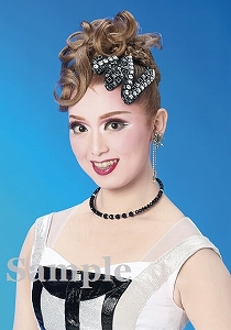 花陽 みら スチール写真／月組公演『PUCK（パック）』『CRYSTAL TAKARAZUKA ―イメージの結晶―』