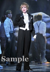 龍 真咲 舞台写真／月組大劇場公演『PUCK（パック）』『CRYSTAL TAKARAZUKA ―イメージの結晶―』