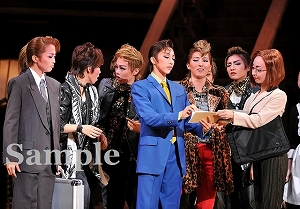 美弥 他 舞台写真／月組大劇場公演『PUCK（パック）』『CRYSTAL TAKARAZUKA ―イメージの結晶―』