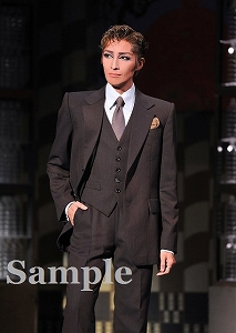 轟 悠 舞台写真／星組東京公演『The Lost Glory ―美しき幻影―』『パッショネイト宝塚！』