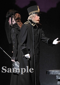 北翔・蘭乃 舞台写真／花組東京公演『エリザベート ―愛と死の輪舞（ロンド）―』