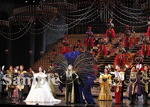 フィナーレ 舞台写真／花組東京公演『エリザベート ―愛と死の輪舞（ロンド）―』