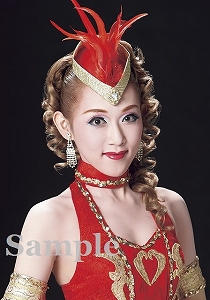 花里 まな スチール写真／宙組公演『白夜の誓い ―グスタフIII世、誇り高き王の戦い―』『PHOENIX 宝塚!! ―蘇る愛―』