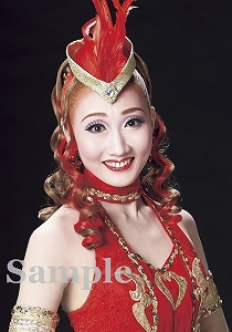 結乃かなり スチール写真／宙組公演『白夜の誓い ―グスタフIII世、誇り高き王の戦い―』『PHOENIX 宝塚!! ―蘇る愛―』