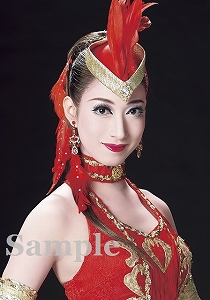 伶美うらら スチール写真／宙組公演『白夜の誓い ―グスタフIII世、誇り高き王の戦い―』『PHOENIX 宝塚!! ―蘇る愛―』