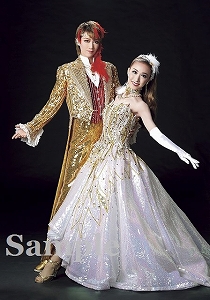 凰稀・実咲 スチール写真／宙組公演『白夜の誓い ―グスタフIII世、誇り高き王の戦い―』『PHOENIX 宝塚!! ―蘇る愛―』