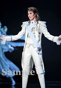 凰稀かなめ 舞台写真／宙組大劇場公演『白夜の誓い ―グスタフIII世、誇り高き王の戦い―』『PHOENIX 宝塚!! ―蘇る愛―』