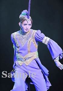 朝夏まなと 舞台写真／宙組大劇場公演『白夜の誓い ―グスタフIII世、誇り高き王の戦い―』『PHOENIX 宝塚!! ―蘇る愛―』