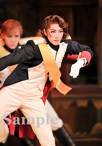 七海ひろき 舞台写真／宙組大劇場公演『白夜の誓い ―グスタフIII世、誇り高き王の戦い―』『PHOENIX 宝塚!! ―蘇る愛―』