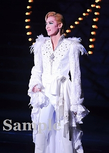 凰稀かなめ 舞台写真／「凰稀かなめサヨナラショー」