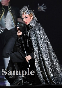 沙央くらま 舞台写真／月組東京公演『PUCK（パック）』『CRYSTAL TAKARAZUKA ―イメージの結晶―』