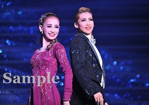 龍・愛希 舞台写真／月組東京公演『PUCK（パック）』『CRYSTAL TAKARAZUKA ―イメージの結晶―』