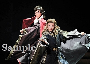 十碧・麻央 舞台写真／星組宝塚バウホール公演『アルカサル ～王城～』