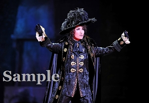 望海風斗 舞台写真／雪組大劇場公演『ルパン三世－王妃の首飾りを追え！－』『ファンシー・ガイ！』