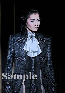 香綾しずる 舞台写真／雪組大劇場公演『ルパン三世－王妃の首飾りを追え！－』『ファンシー・ガイ！』