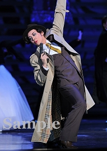 緒月遠麻 舞台写真／宙組東京公演「白夜の誓い－グスタフIII世、誇り高き王の戦い－」「PHOENIX 宝塚!! ー蘇る愛ー」